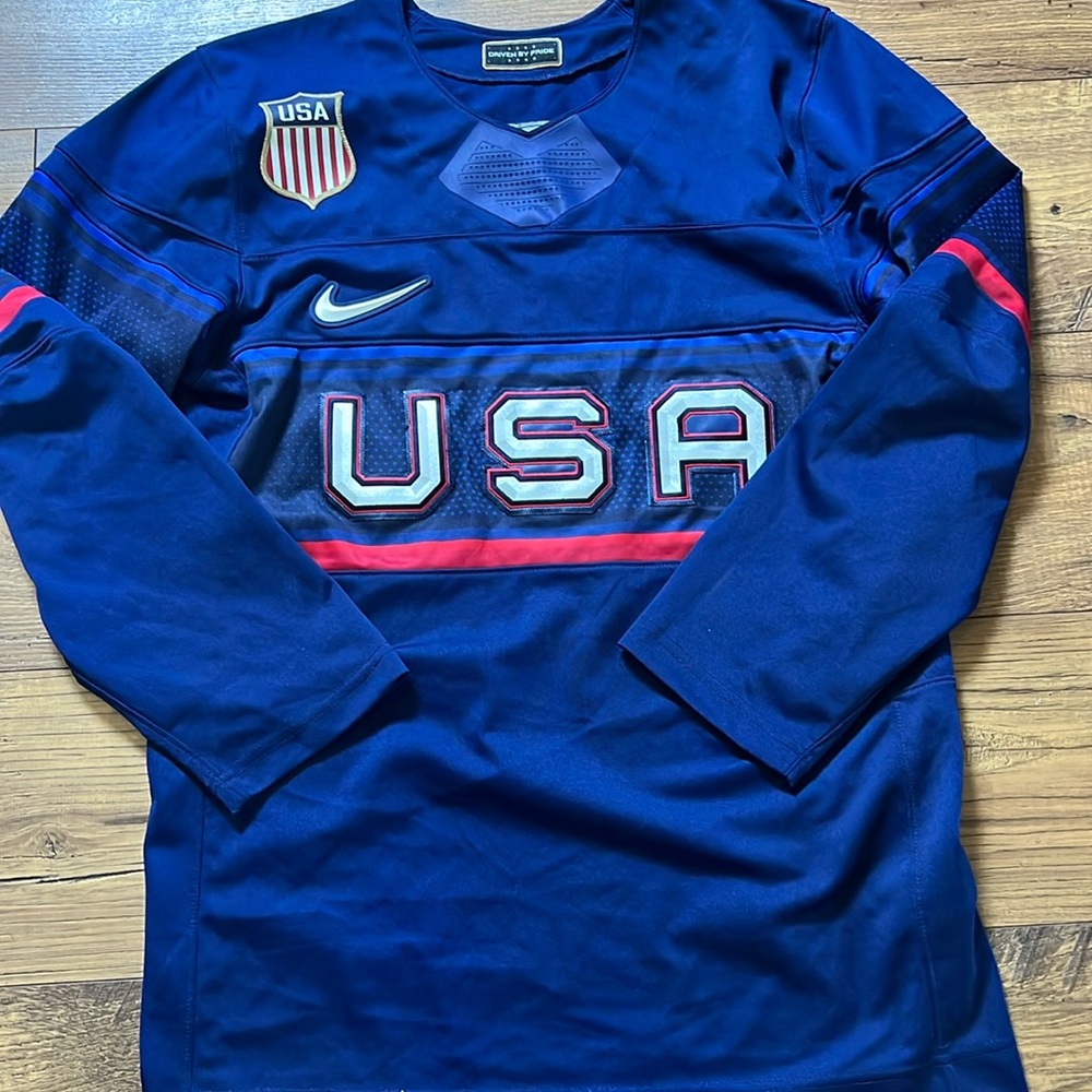 Team USA Olympic hockey jersey